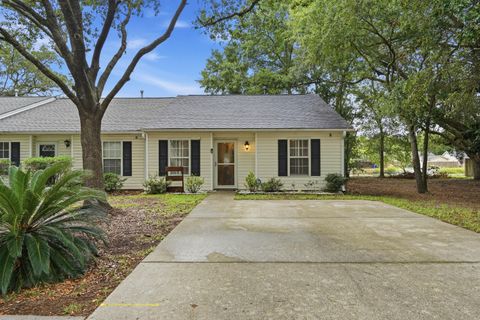 1268 Apex Lane active home in Meridian Place, Charleston, SC