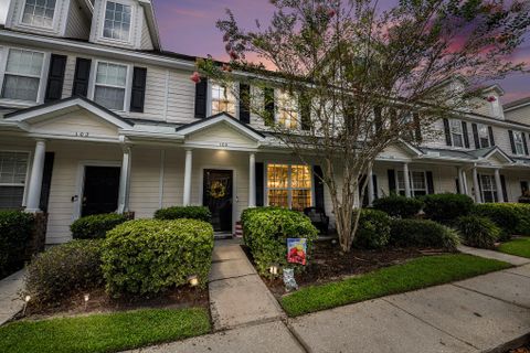 104 Hemingway Circle