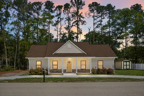 132 Wexford Way