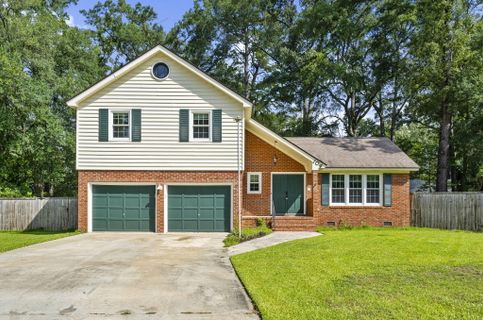 104 Greendale Court