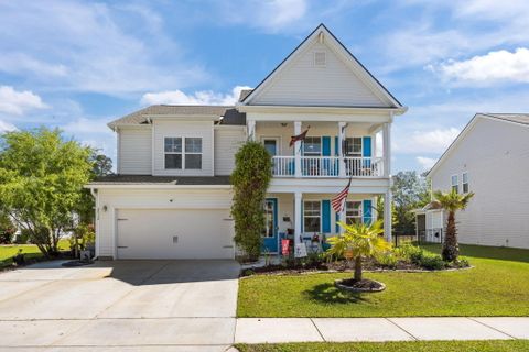 2512 Hummingbird Lane