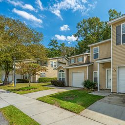 209 Grand Oaks Drive