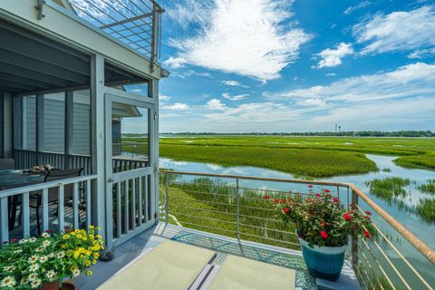 242 Little Oak Island Drive