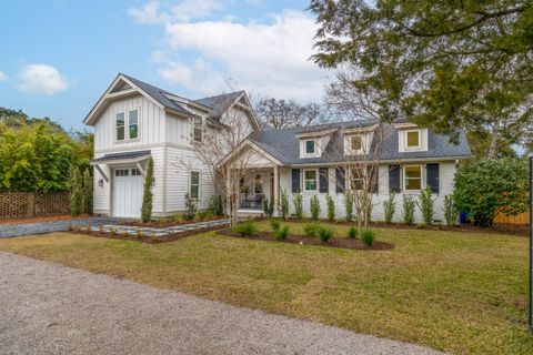 1405 Heather Drive active home in Old Mt Pleasant, Mount Pleasant, SC