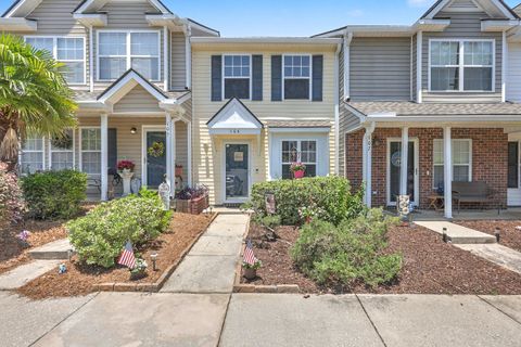 106 Macy Circle