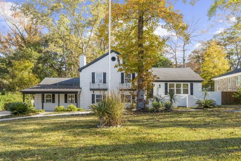 325 Fairington Drive