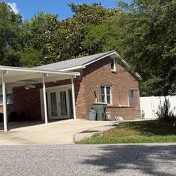 1022 Riverview Drive