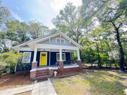 106 Hayne Street active home in Peurifoy Terrace, Walterboro, SC