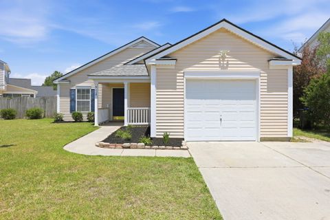 113 Obannon Court active home in Scotts Mill, Summerville, SC