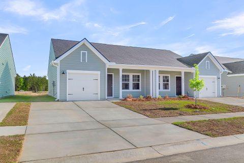 5085 Blackberry Lane active home in Tea Farm, Ravenel, SC