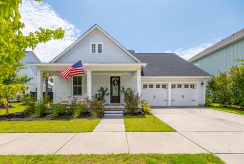 213 Clearblue Loop