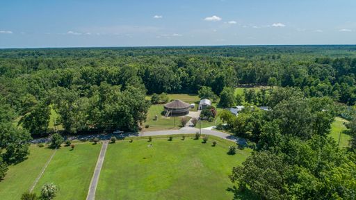 395 Summerset Lane