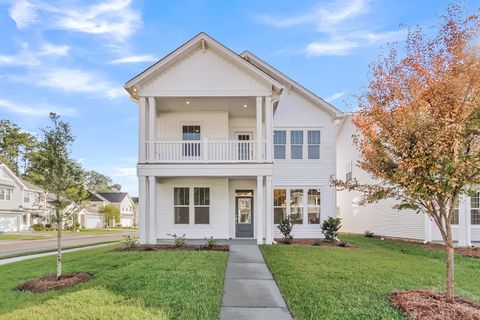 116 Brown Cow Way active home in Six Oaks, Summerville, SC