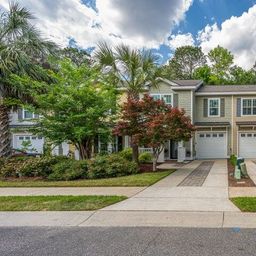 425 Grand Palm Lane