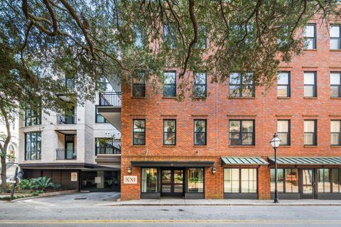 21 George Street 203