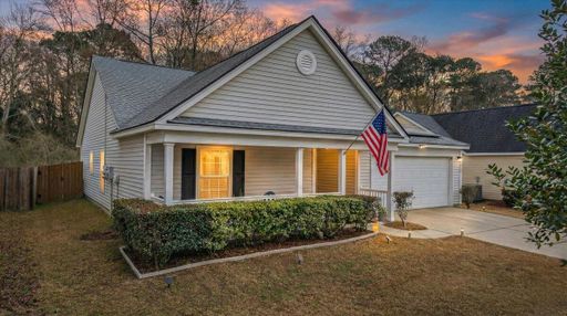Homes in Hollow Oaks, North Charleston