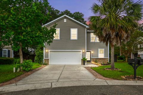 5029 Whitfield Court