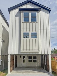 2014 Comstock Avenue