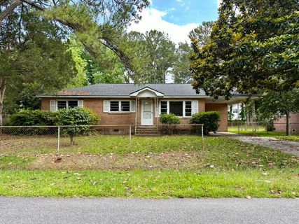 7042 Midland Drive pending home in Midland Park, North Charleston, SC