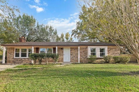 101 Robin Court sold home in Rose Hill, Summerville, SC