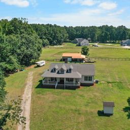 1756 Fish Road