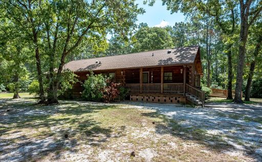 650 Cromwell Lane