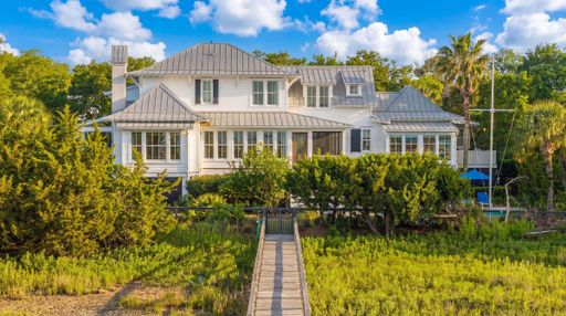 405 Seabreeze Lane