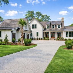 114 Peninsula Drive