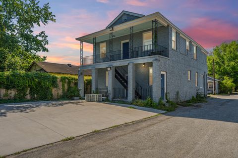 2001 Hugo Avenue B