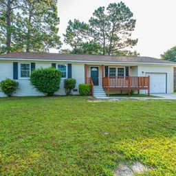 104 Forest Lane