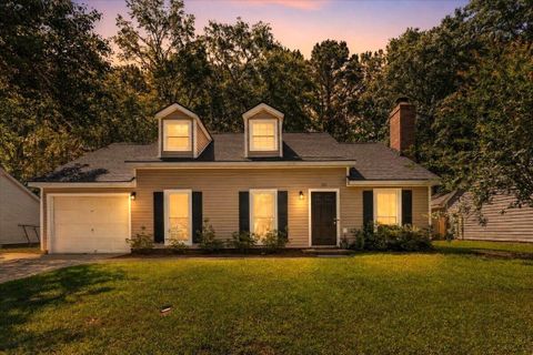 116 Chownings Lane active home in Crowfield Plantation, Goose Creek, SC