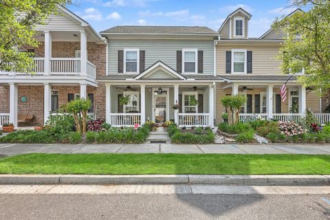 1433 Nautical Chart Drive active home in Boltons Landing, Charleston, SC
