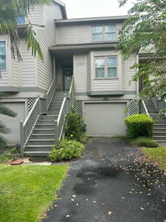 233 Lands End Drive