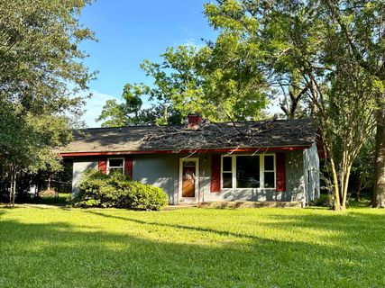 1531 Inland Avenue pending home in Bayfront, Charleston, SC