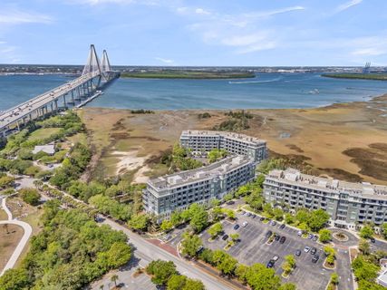 221 Cooper River Drive