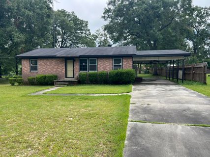 136 Highland Park Circle