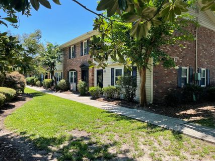 415 Parkdale Drive 8f