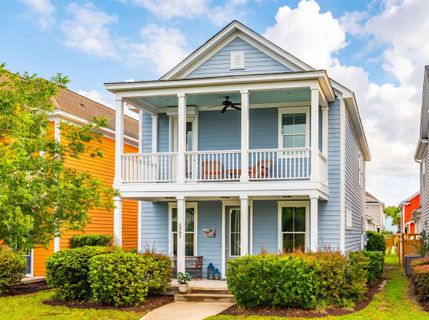 2997 Sweetleaf Lane active home in Whitney Lake, Johns Island, SC