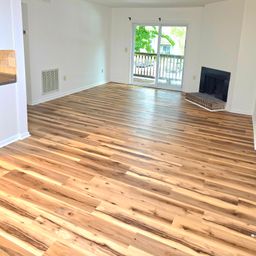 1402 Camp Road Apt 14e