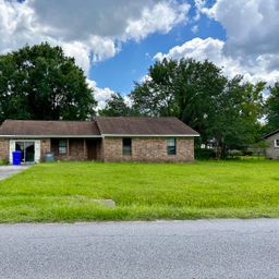2819 Shadow Lane