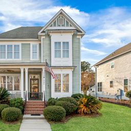 302 Hydrangea Street