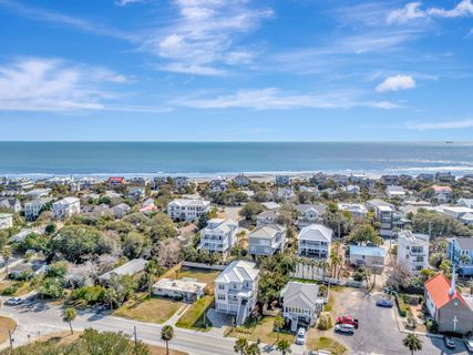 312 Palm Boulevard