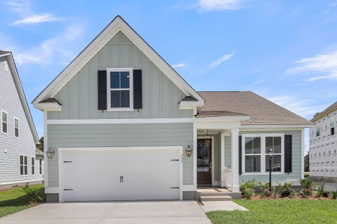 753 Maynard Lane