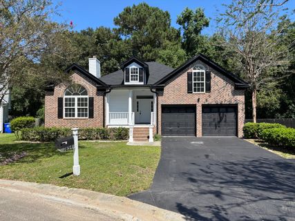 1854 Oleander Court