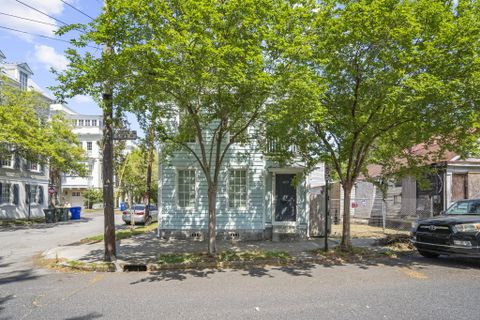 160 Smith Street active home in Radcliffeborough, Charleston, SC