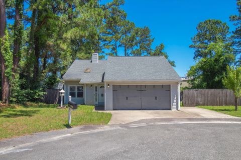 107 White Water Court active home in Sangaree, Summerville, SC