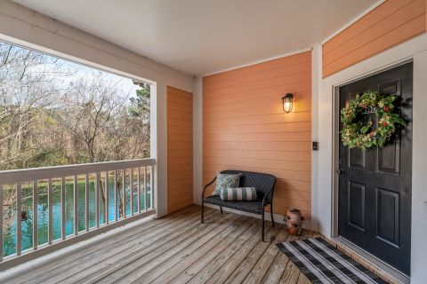2228 Chatelain Way