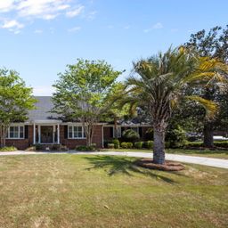 48 Wespanee Drive