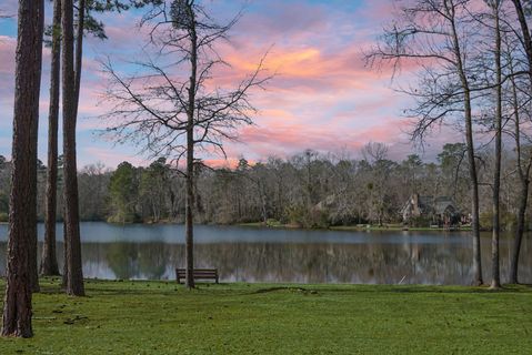 1 Santee Lakes Court