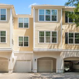 60 Fenwick Hall Alley 938